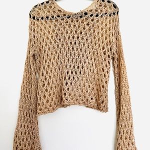 Crochet cover up top. Size M